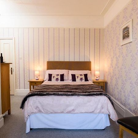 Crossroads Hotel Bournemouth Ngoại thất bức ảnh